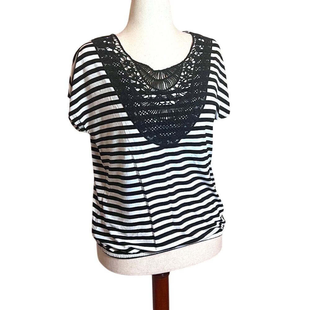 Chico's top black white striped crochet neckline short sleeve knit NEW Sz 1 US M